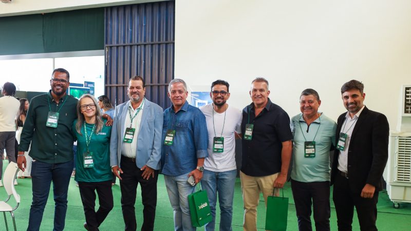 Prefeito de Vespasiano e Vice-prefeito Participam da Abertura da V Feira de Gestão e Serviços do CISREC